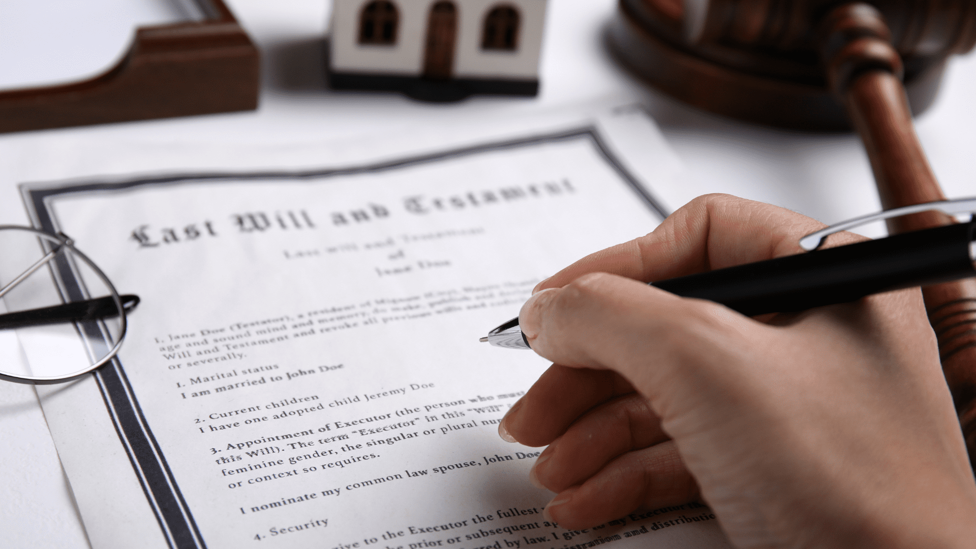 Do You Need a Trust or Just a Will? A Retiree’s Guide to Estate Planning